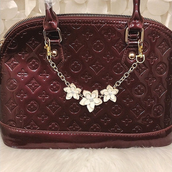 Purse Chain Charm 3 Camelia Plumeria Flowers Roses w Simulated Diamond G… - Picture 1 of 11